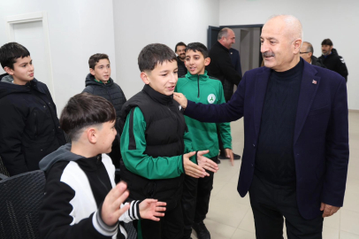 Başkan Zinnur Büyükgöz, Gebzeli genç sporcularla buluştu