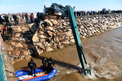 Şanlıurfa'da araç sulama kanalına düştü: 3 ölü, 1 kayıp!