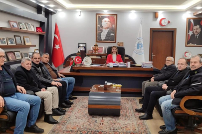 Bilecik Pazaryeri’nde muhtarlardan Başkan Tekin’e ziyaret