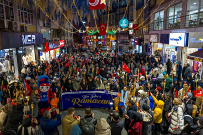 Gebze'de Ramazan'a özel 'Fener Alayı'