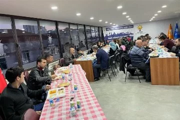 Bilecik’te iftar sofrası depremzede vatandaşlar için kuruldu