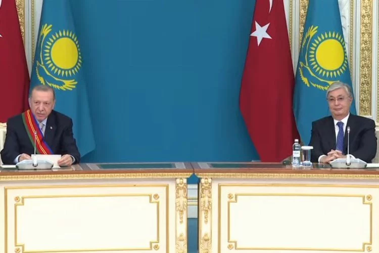 Erdoğan ve Tokayev ortak açıklama yaptı... Kazakistan'dan '1. Derece Dostluk' madalyası