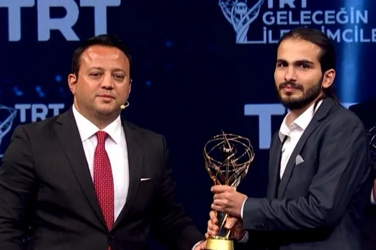 Geleceğin İletişimcileri Yarışması'nda Konya'ya TRT'den birincilik ödülü