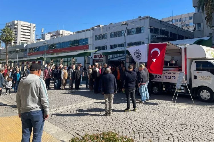 İzmir'de İZDEDA maden işçileri için lokma döktürdü