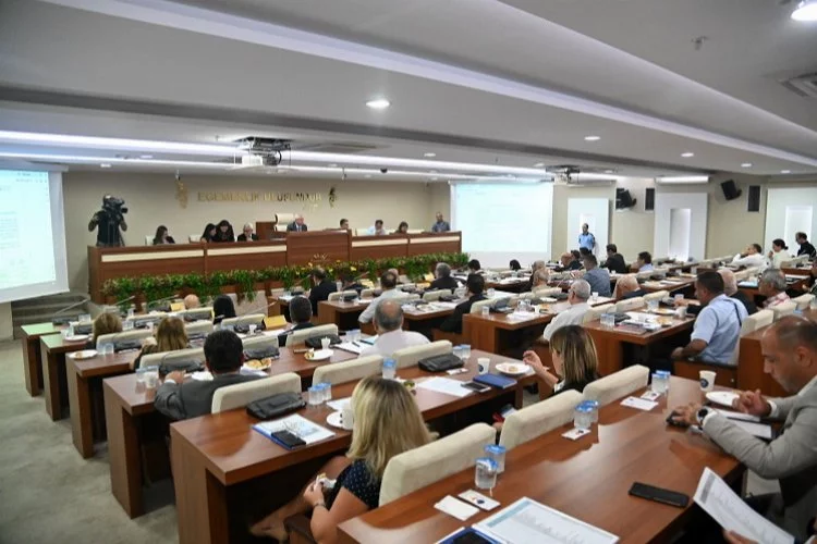 İzmir Karabağlar Belediyesi'nin 2024 bütçesi kabul edildi