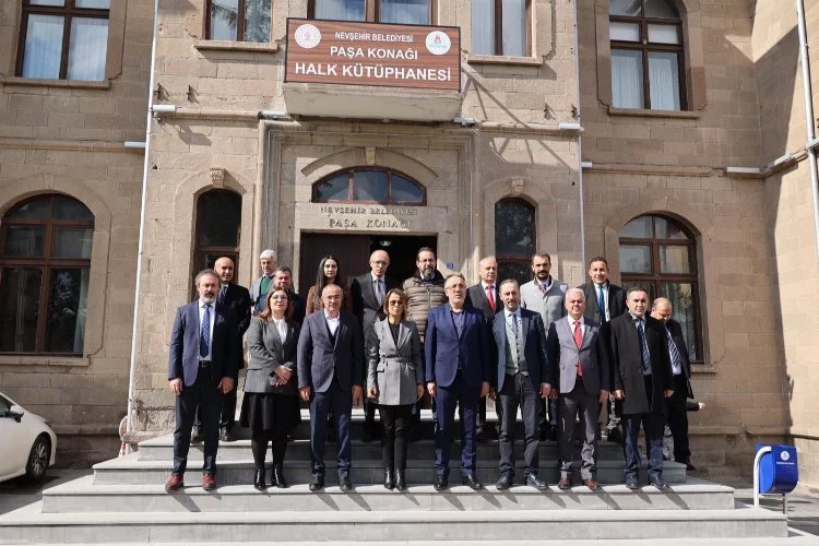 Nevşehir Belediyesi Paşa Konağı Halk Kütüphanesi açıldı